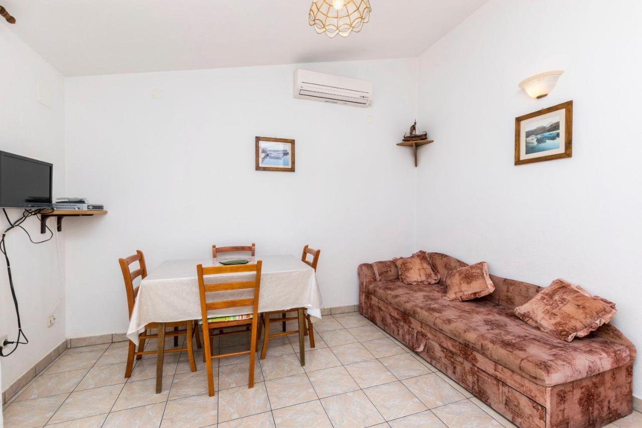 Apartments Neda Trogir Kültér fotó